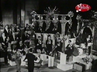 Palmares des Chansons - Raymond Lefebvre and his Orchestra