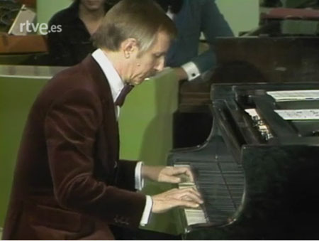 Festival de Mallorca 1978 - Paul Mauriat plays Toccata